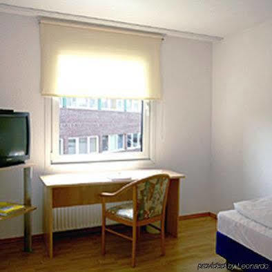 Vahrenwalder Hotel Hannover Eksteriør bilde